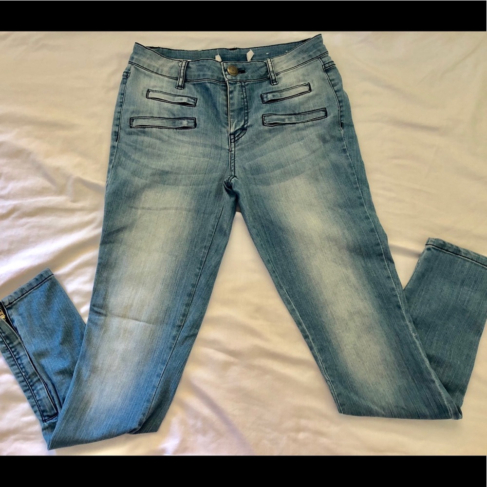 BCBGeneration blue skinny jeans - size 26